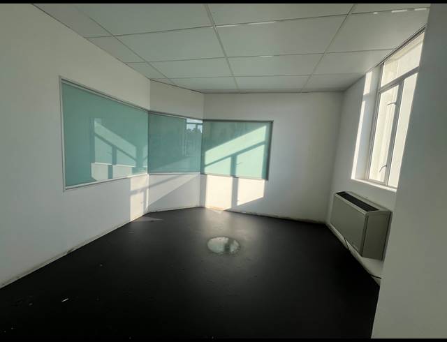 88M² OFFICE TO LET IN ILLOVO